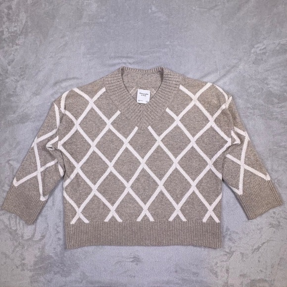 Abercrombie & Fitch Argyle V Neck Sweater Taupe White Women's XL Preppy Cozy - Picture 13 of 13